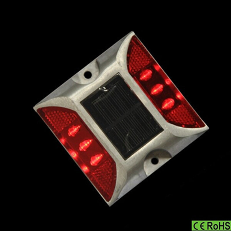 Cates_Eye_Red_RMJQUC0CO56A.jpg